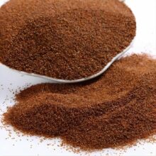 Bột hạt ngũ hoa khi pha với nước ấm sẽ tạo thành hỗn hợp mặt nạ dẻo quánh giúp kiềm dầu hiệu quả