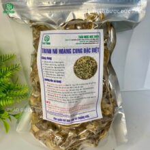Mặt sau gói sản phẩm Trinh Nữ Hoàng Cung với công dụng và cách sắc nước uống hàng ngày