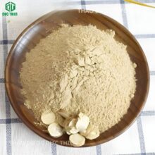 Bột rễ cây cam thảo và các lát cam thảo khô cắt lát