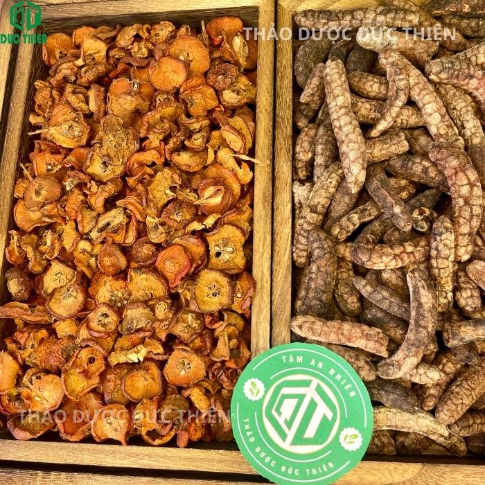 Cận cảnh quả chuối hột rừng khô loại 1, hàng sạch, vỏ mỏng, nhiều hạt tại Thảo Dược Đức Thiện.