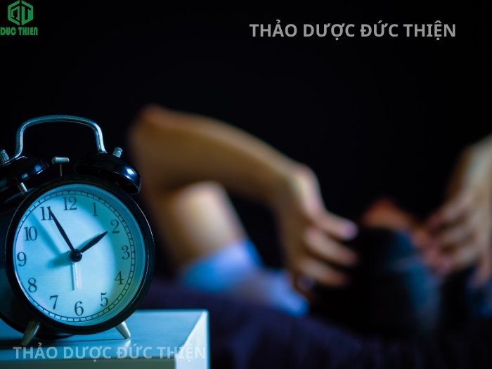 Giải pháp trị mất ngủ kinh niên và khó ngủ về đêm hiệu quả bằng trà lá sen