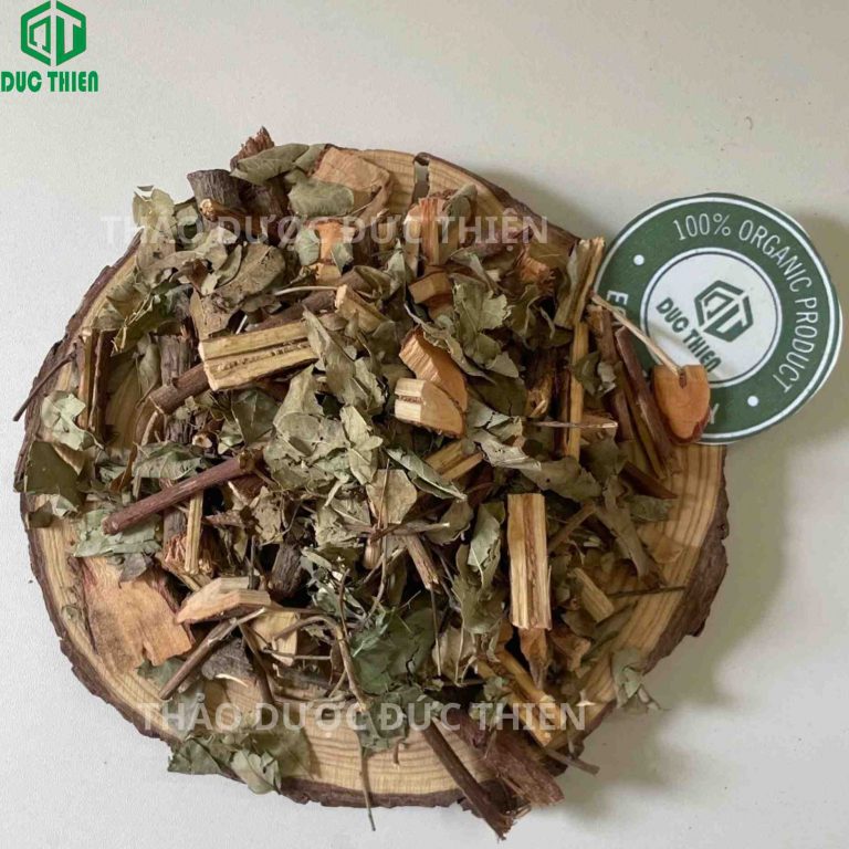 dược liệu phèn đen khô sạch thơm tại thảo dược Đức Thiện