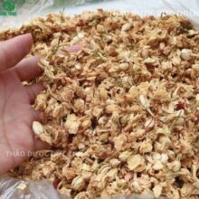 Cận cảnh nụ hoa nhài khô tự nhiên màu trắng ngà giữ nguyên hương thơm dùng để pha trà